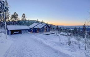 3 Bedroom Cozy Home In Rendalen